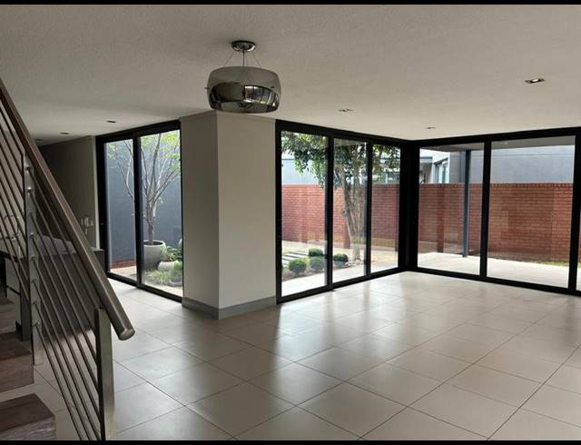 4 BEDROOM PROPERTY TO RENT IN WATERKLOOF RIDGE